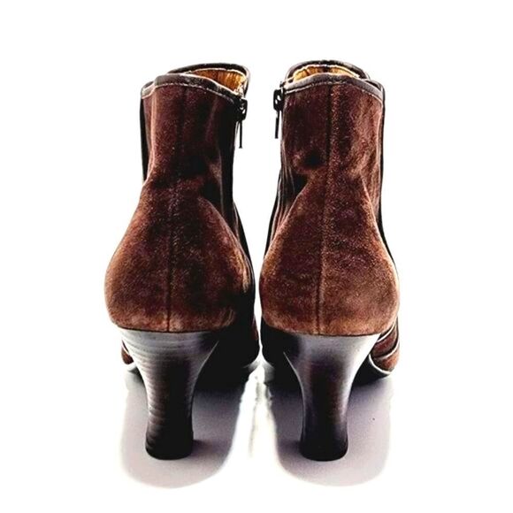 Sofft Ankle Boot Women’s Size 8 Wide Brown Suede Stiletto Heel Booties Shoe - Picture 7 of 8